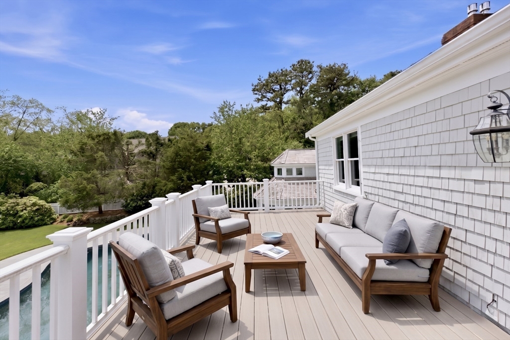 375 Baxters Neck Rd Barnstable, MA 02648