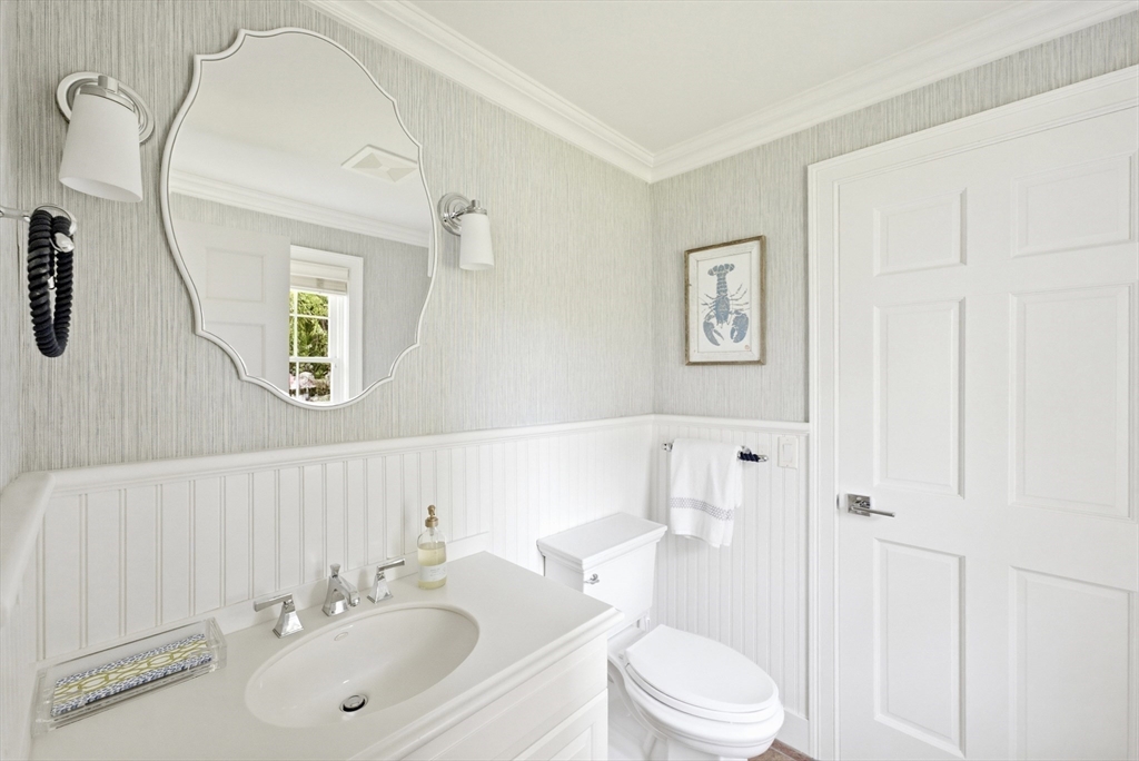 375 Baxters Neck Rd Barnstable, MA 02648