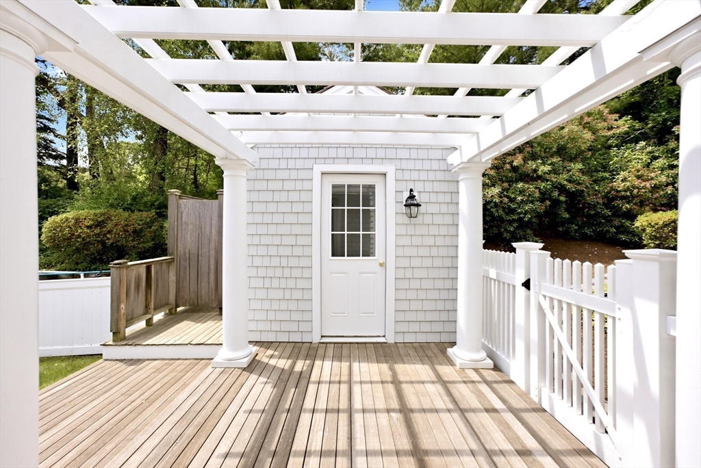 375 Baxters Neck Rd Barnstable, MA 02648
