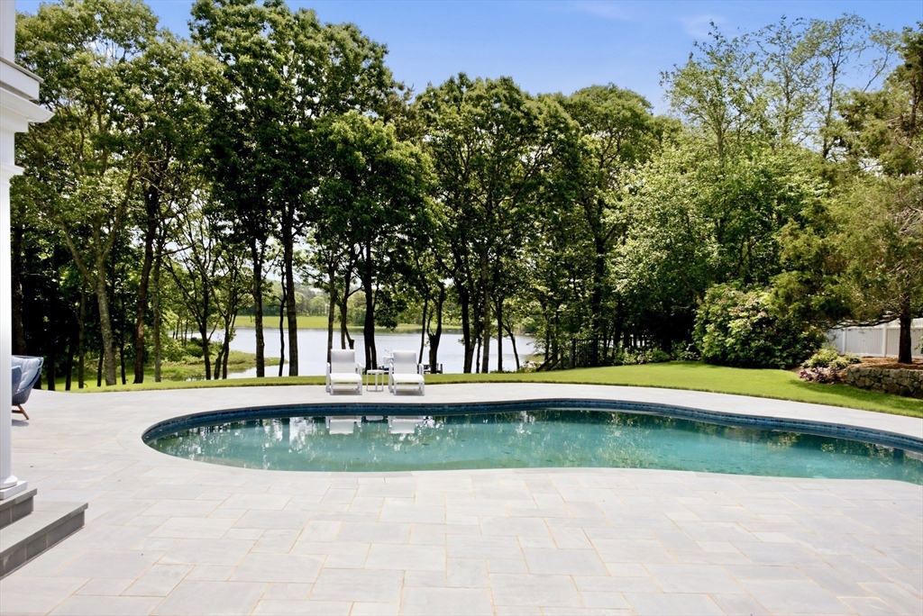 375 Baxters Neck Rd Barnstable, MA 02648