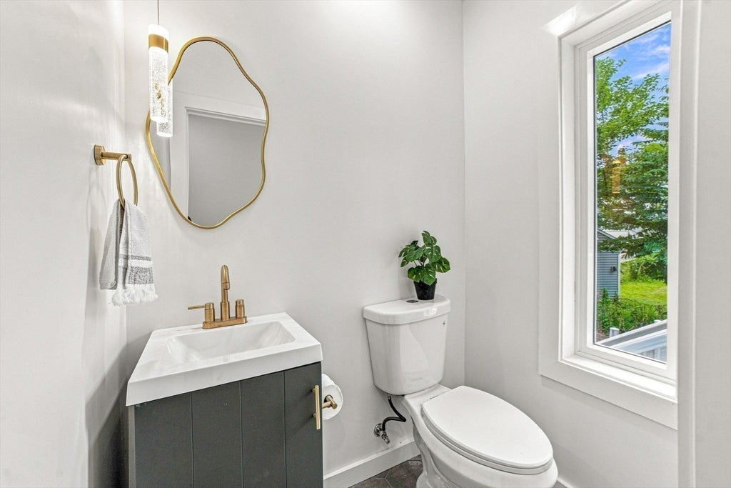 18 Jefferson Rd #A Wakefield, MA 01880