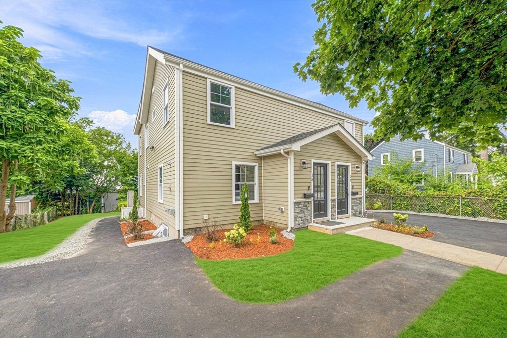 18 Jefferson Rd #A Wakefield, MA 01880