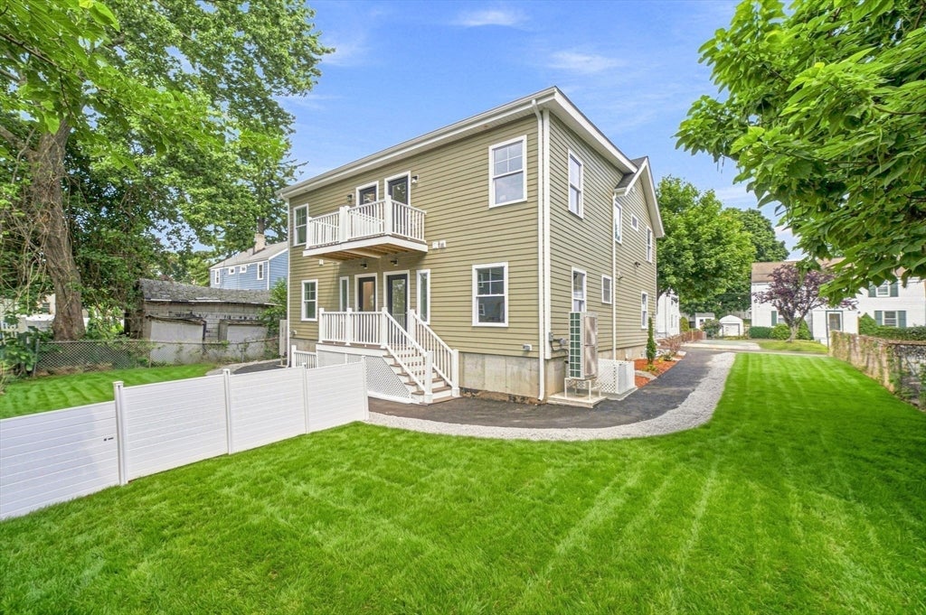18 Jefferson Rd #A Wakefield, MA 01880