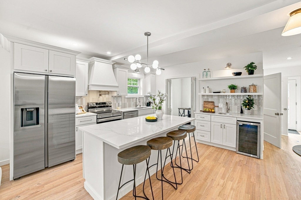 18 Jefferson Rd #A Wakefield, MA 01880
