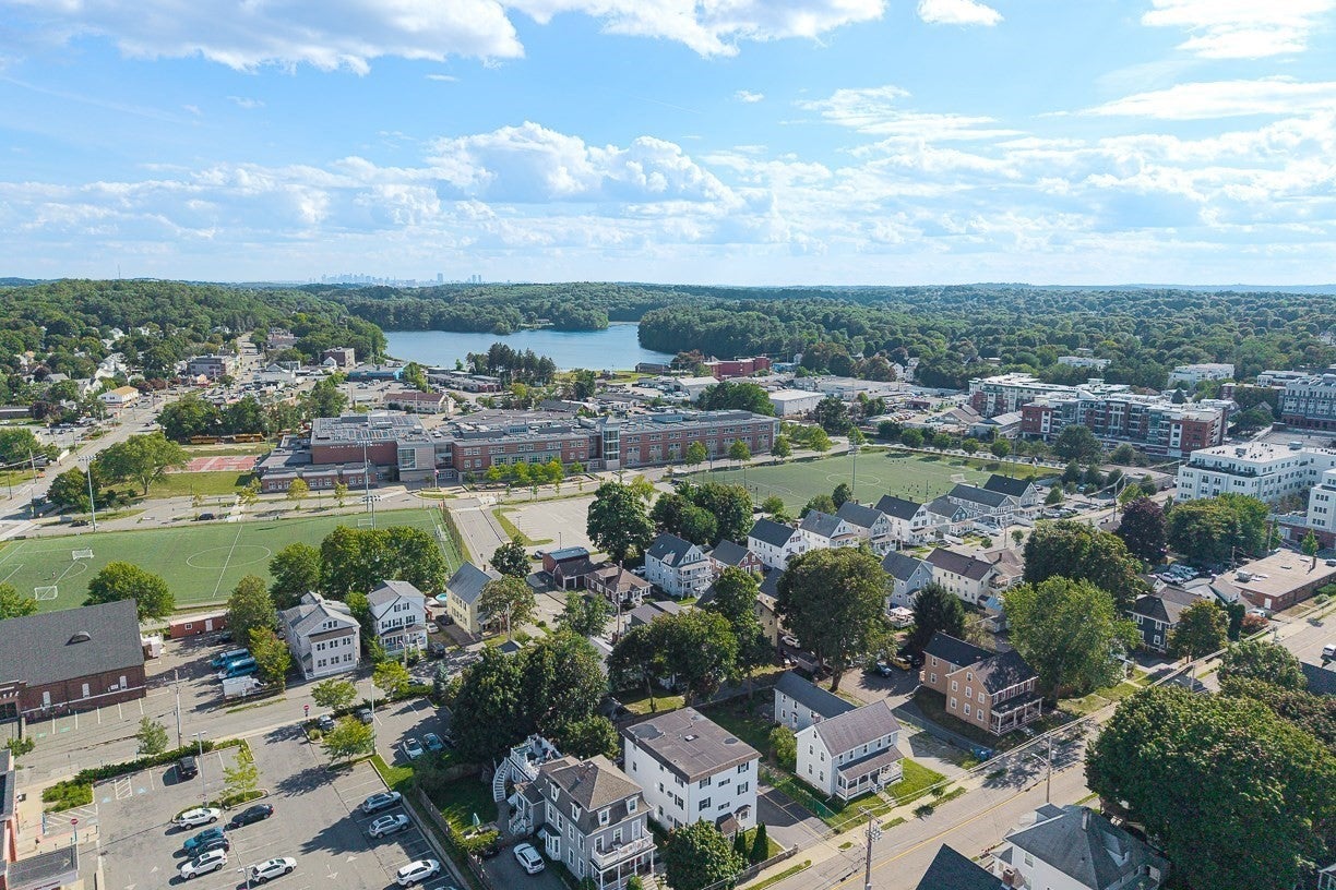 14 W Water St #1 Wakefield, MA 01880