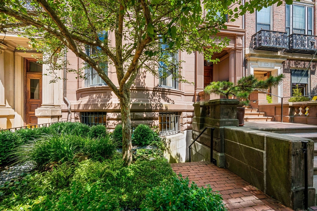 175 Commonwealth Ave #A