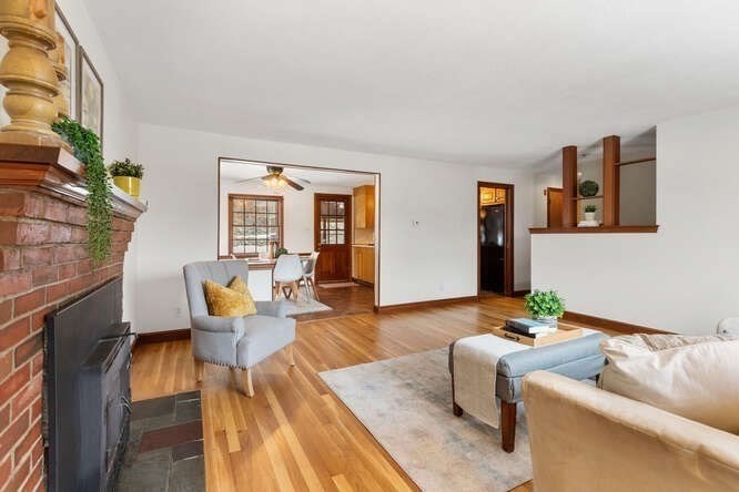 11 Ludlow Ave Wakefield, MA 01880