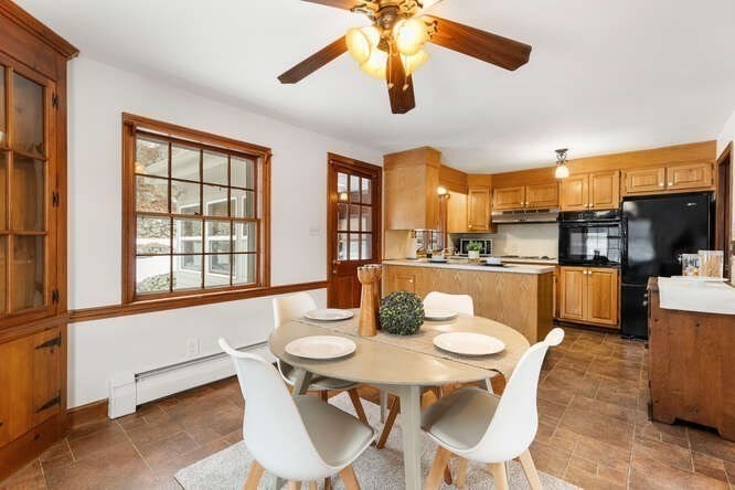 11 Ludlow Ave Wakefield, MA 01880