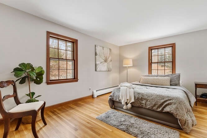 11 Ludlow Ave Wakefield, MA 01880