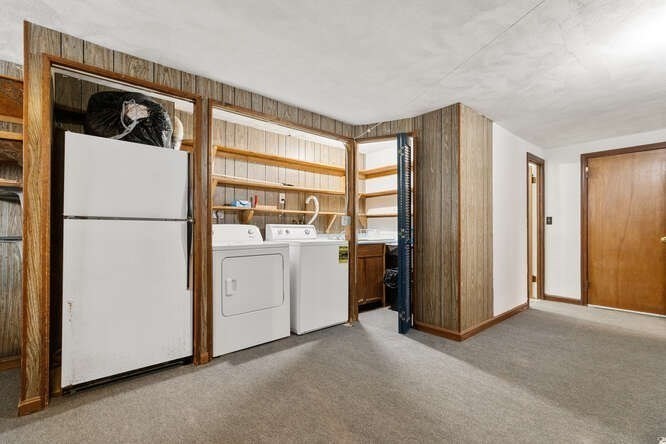 11 Ludlow Ave Wakefield, MA 01880