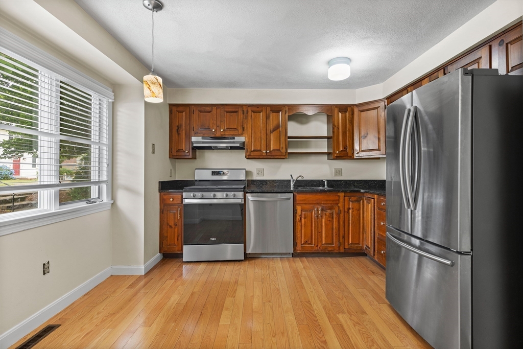 1 Traverse St #E Wakefield, MA 01880