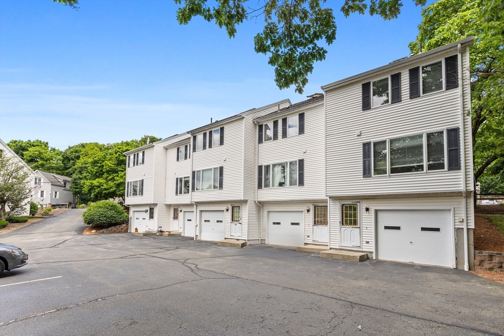 1 Traverse St #E Wakefield, MA 01880