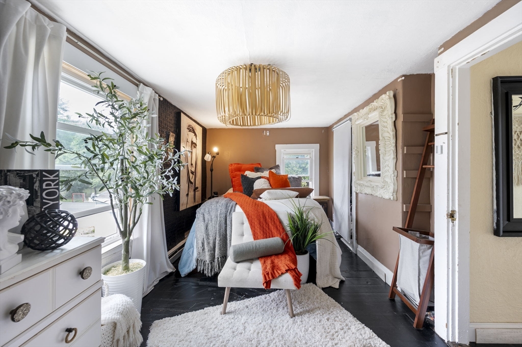 418 Pleasant St Milton, MA 02186