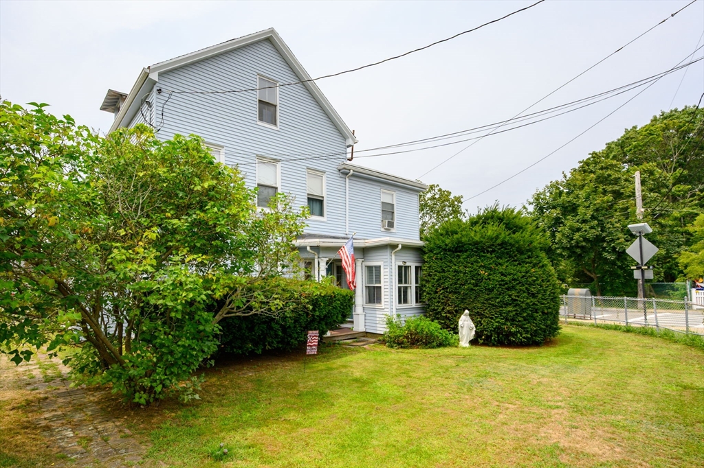 418 Pleasant St Milton, MA 02186