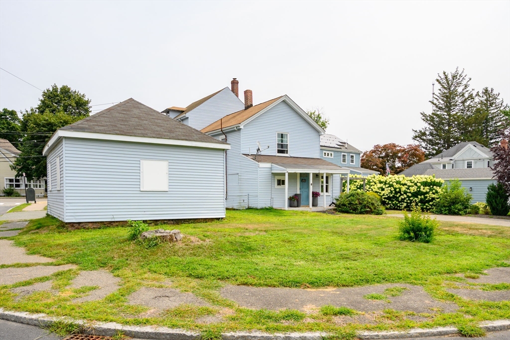 418 Pleasant St Milton, MA 02186