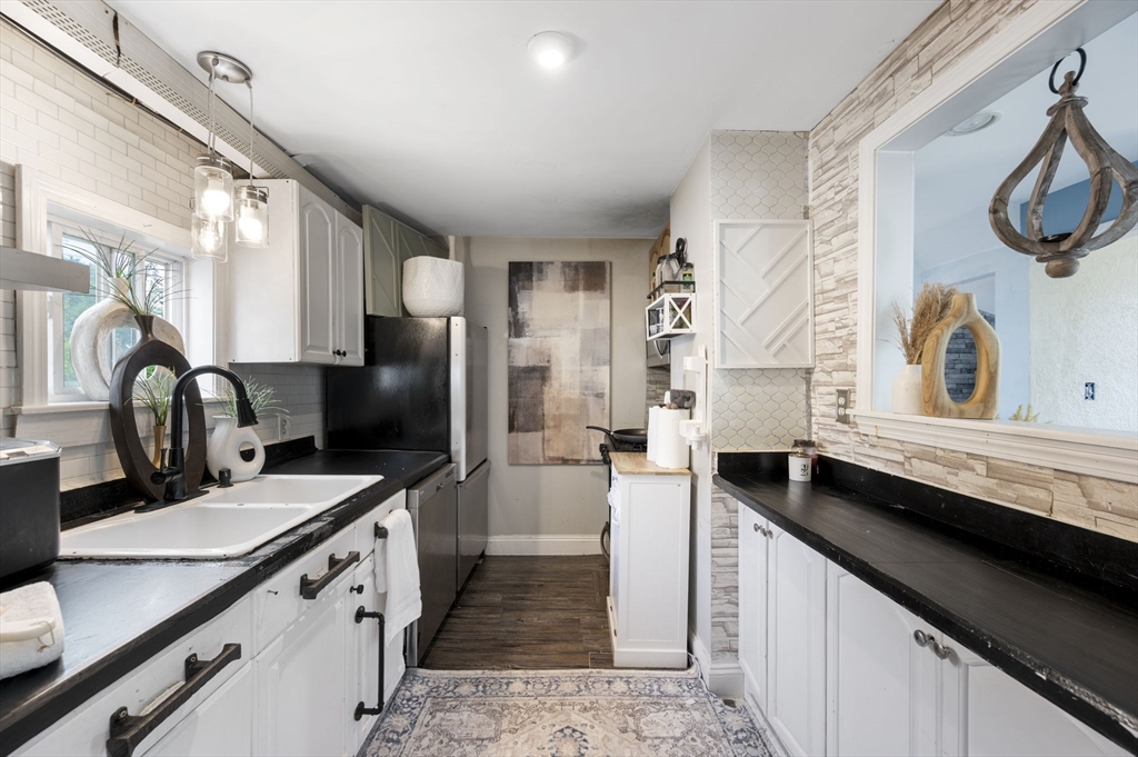 418 Pleasant St Milton, MA 02186