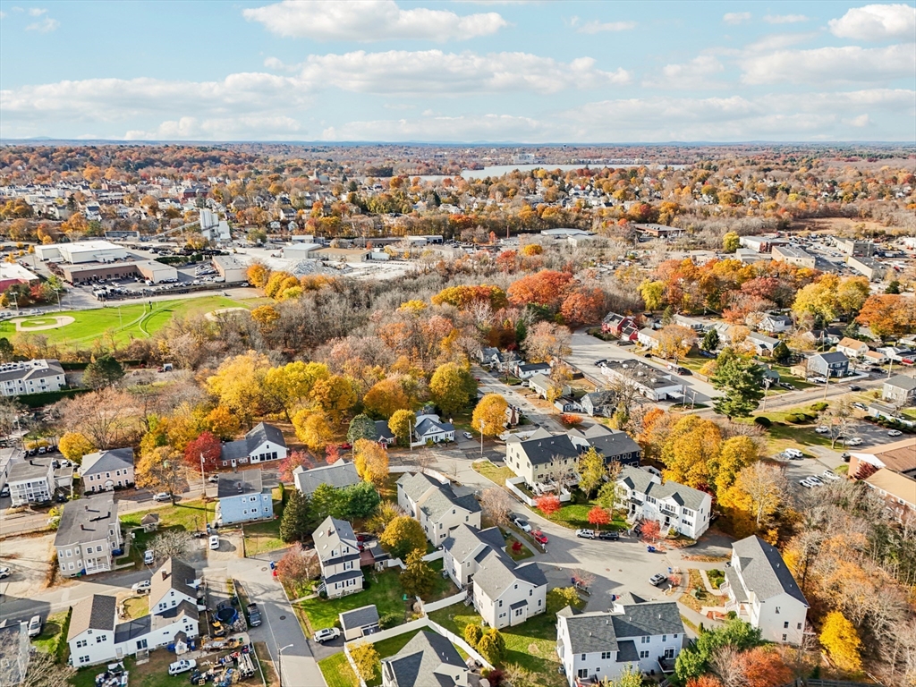 6 Blue Jay Cir #2 Wakefield, MA 01880