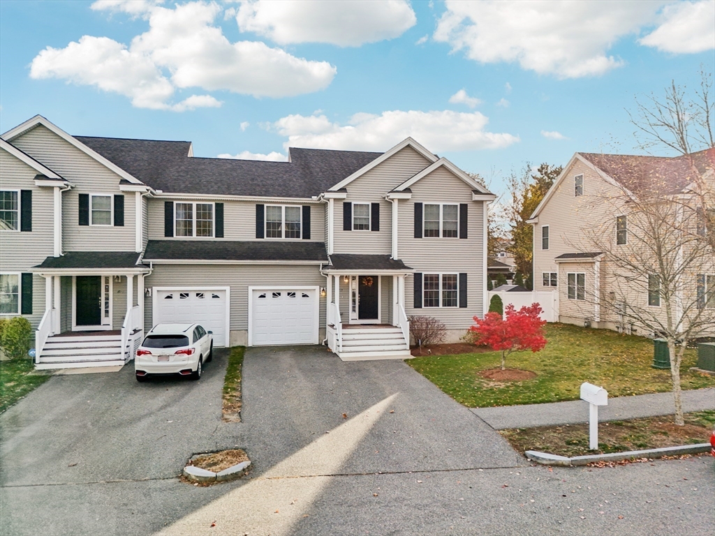 6 Blue Jay Cir #2 Wakefield, MA 01880