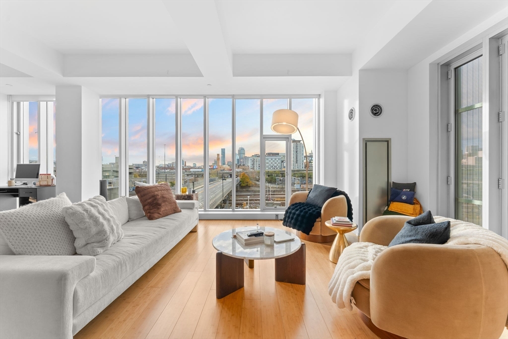 141 Dorchester Ave #202 Boston, MA 02127