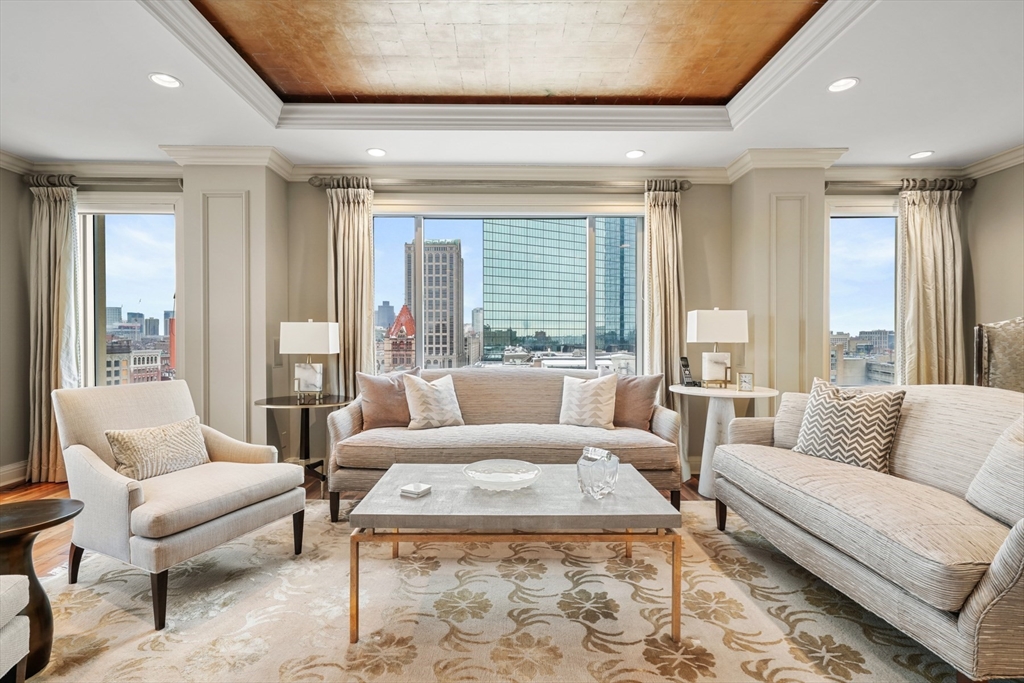 1 Huntington Ave #1101