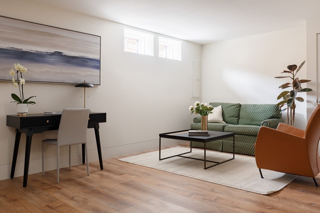 142 Amory St #Front Cambridge, MA 02139