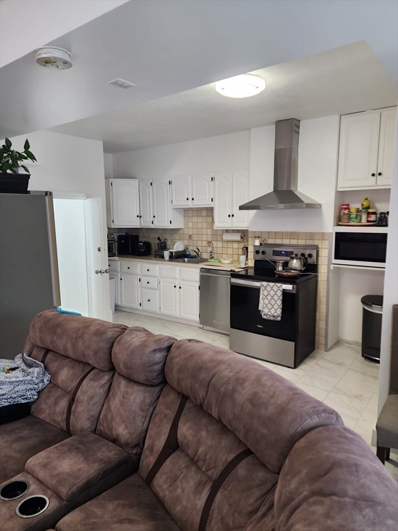 1203 Bennington St Boston, MA 02128