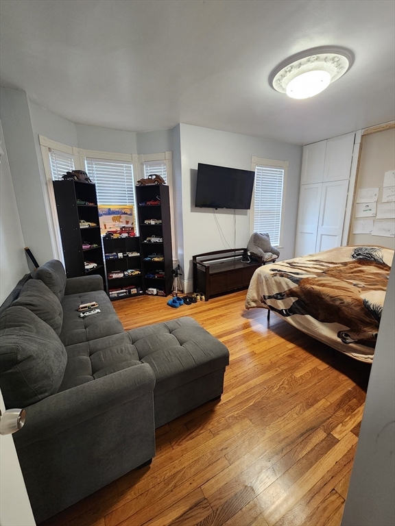 1203 Bennington St Boston, MA 02128
