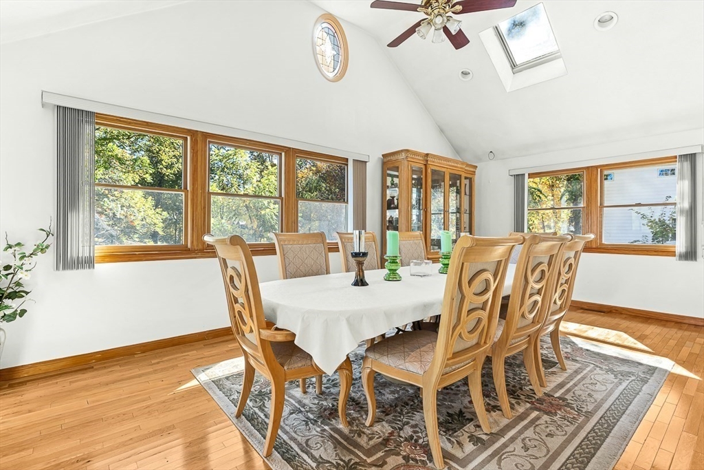 1 Ludlow Ave Wakefield, MA 01880 1 Ludlow Ave Wakefield, MA 01880