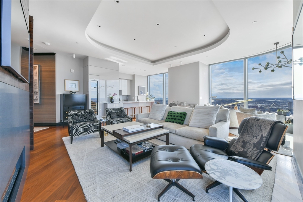 1 Dalton St #3805 Boston, MA 02115