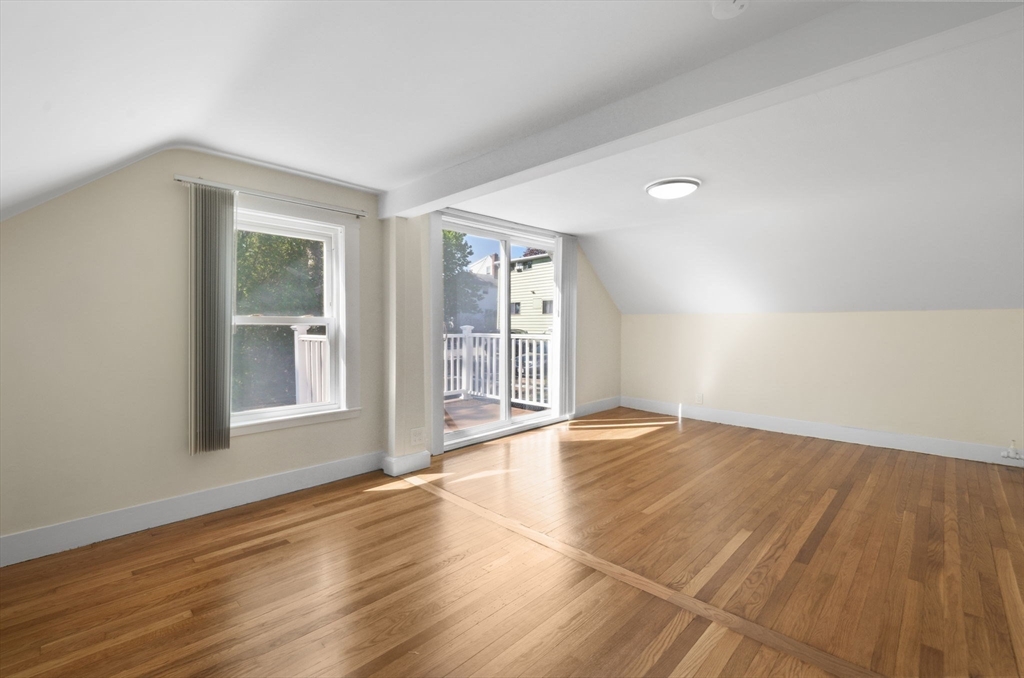 6 Highland St Wakefield, MA 01880