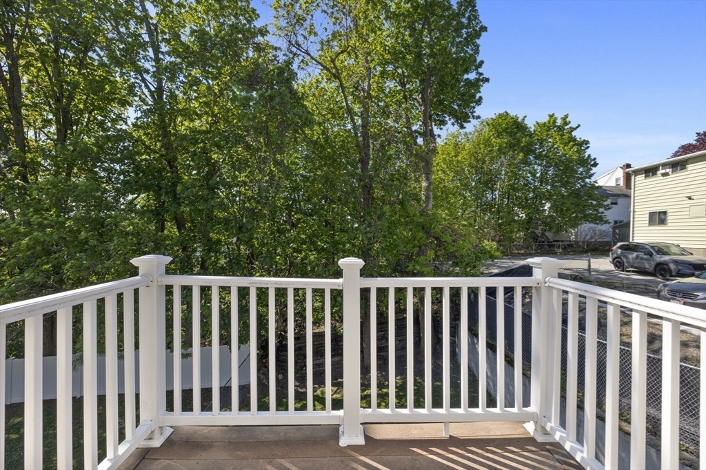 6 Highland St Wakefield, MA 01880