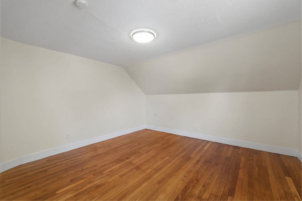 6 Highland St Wakefield, MA 01880
