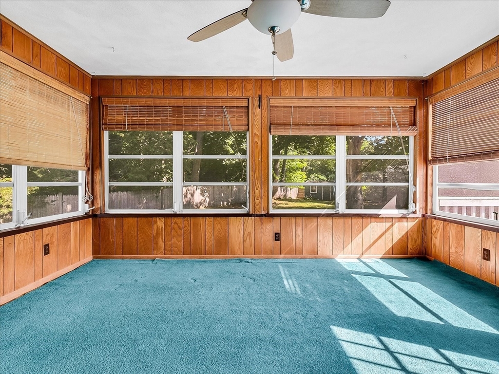 7 Kennedy Cir Wakefield, MA 01880