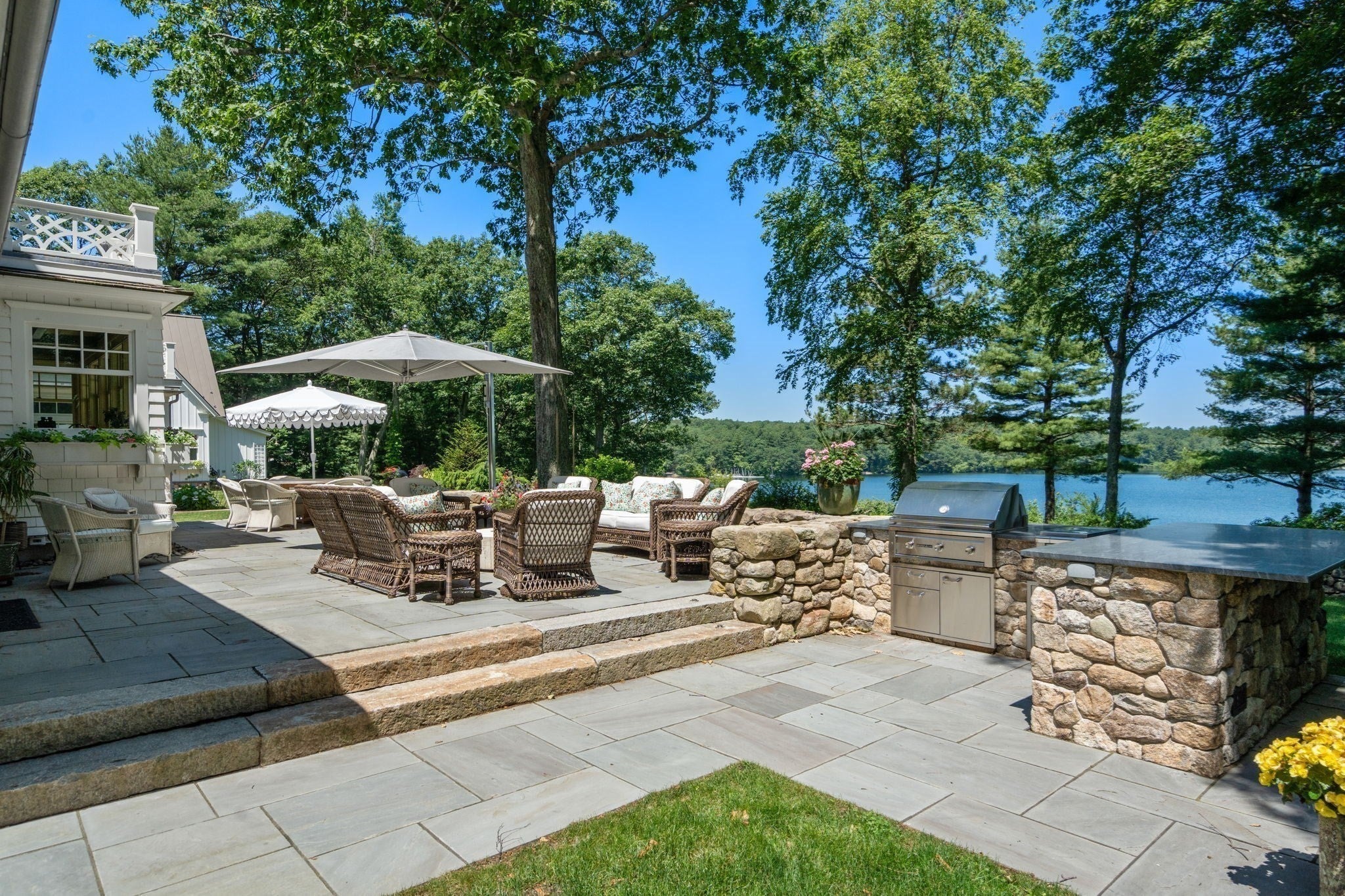145 Frst St Sherborn, MA 01770