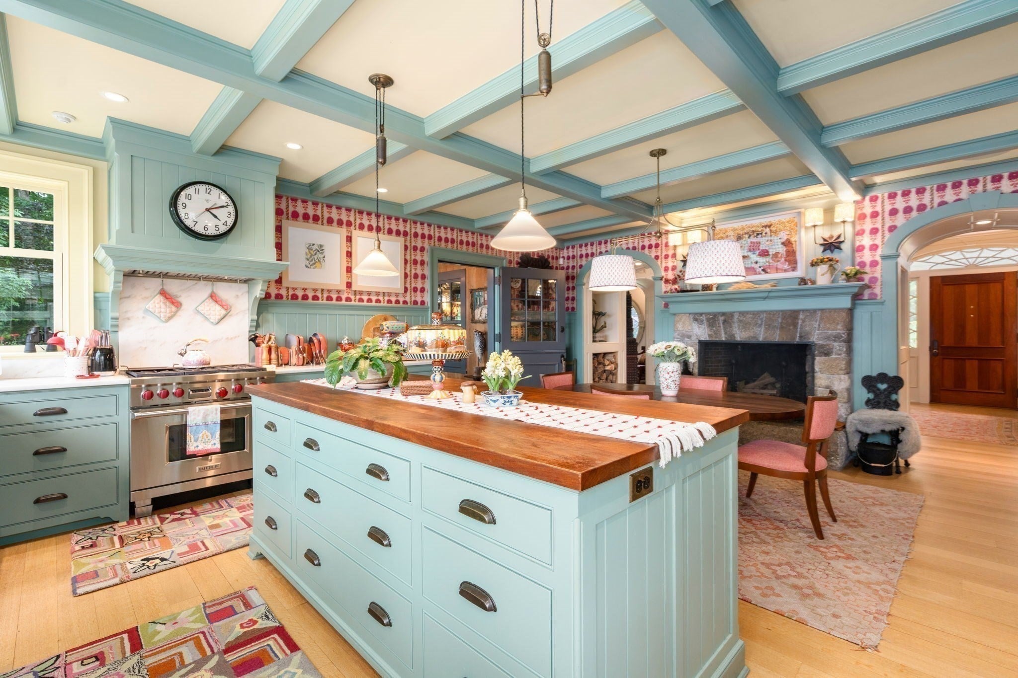 145 Frst St Sherborn, MA 01770