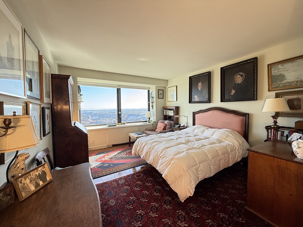 65 E India Row #PHF Boston, MA 02110