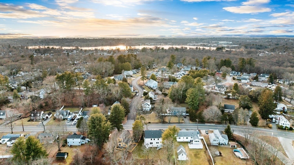 395 Vernon St Wakefield, MA 01880