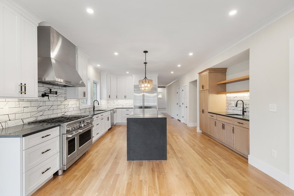 395 Vernon St Wakefield, MA 01880