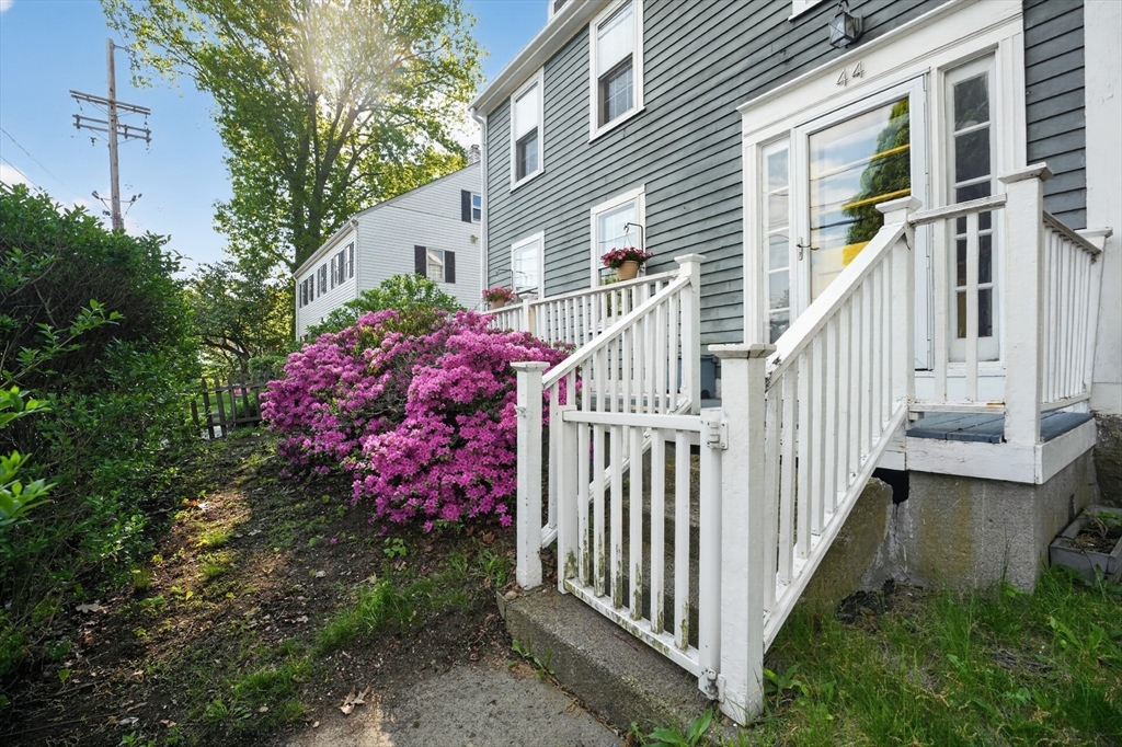 44 Church St Wakefield, MA 01880