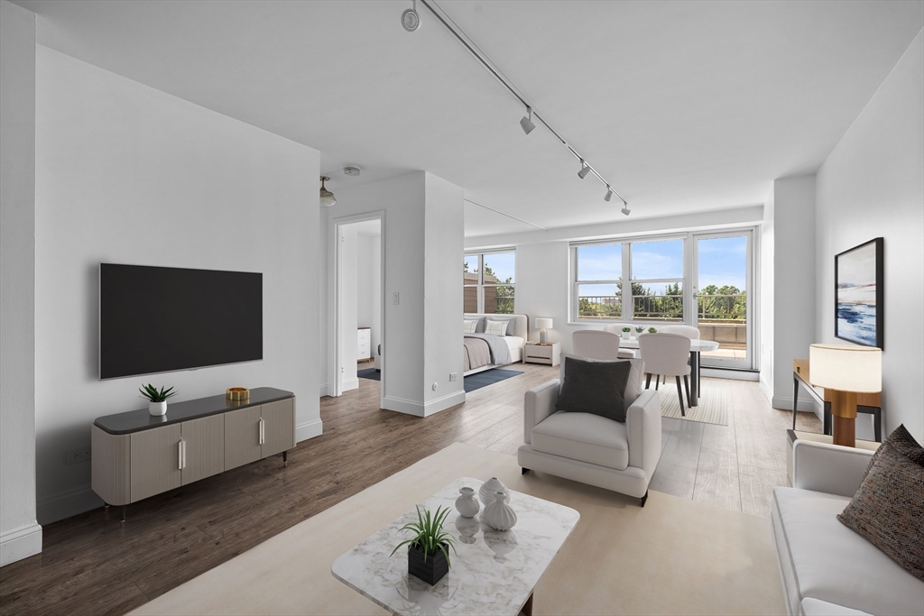 151 Tremont St #6H