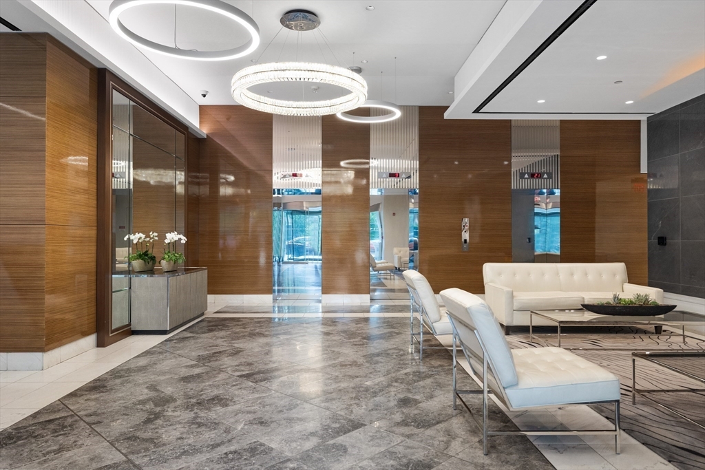 151 Tremont St #6H Boston, MA 02111