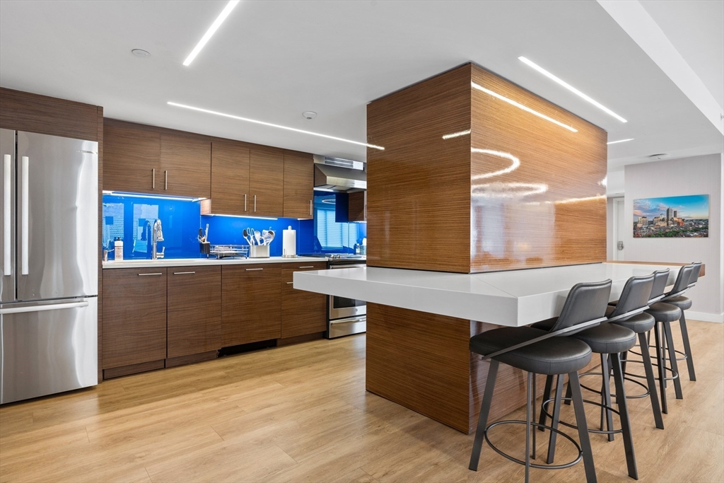 151 Tremont St #6H Boston, MA 02111