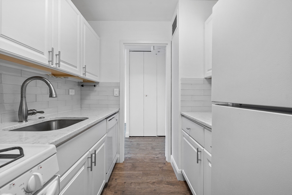 151 Tremont St #6H Boston, MA 02111