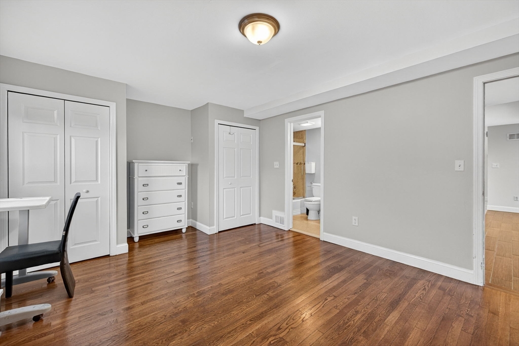 762 Main St Wakefield, MA 01880