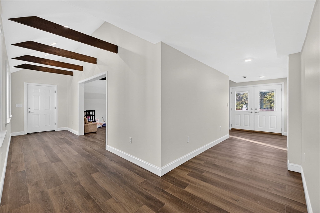 762 Main St Wakefield, MA 01880