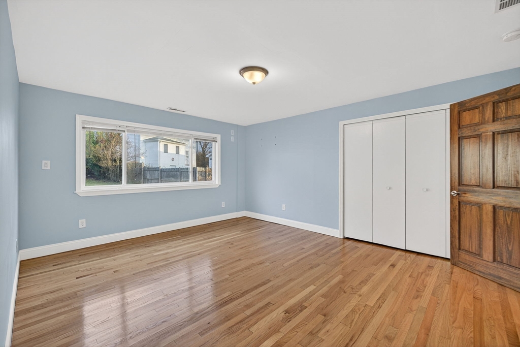 762 Main St Wakefield, MA 01880