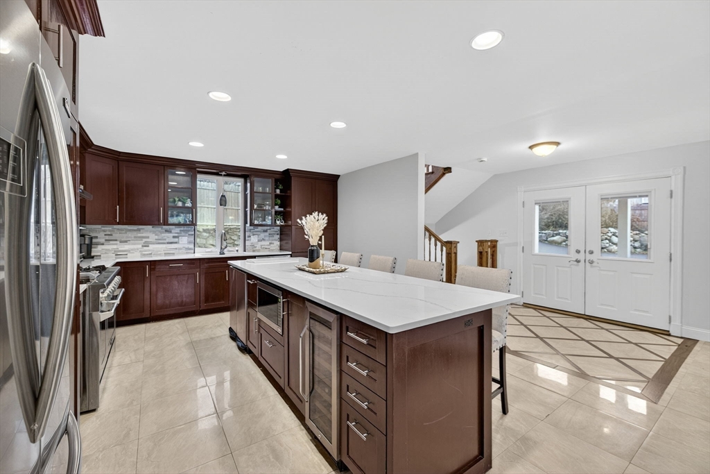 762 Main St Wakefield, MA 01880