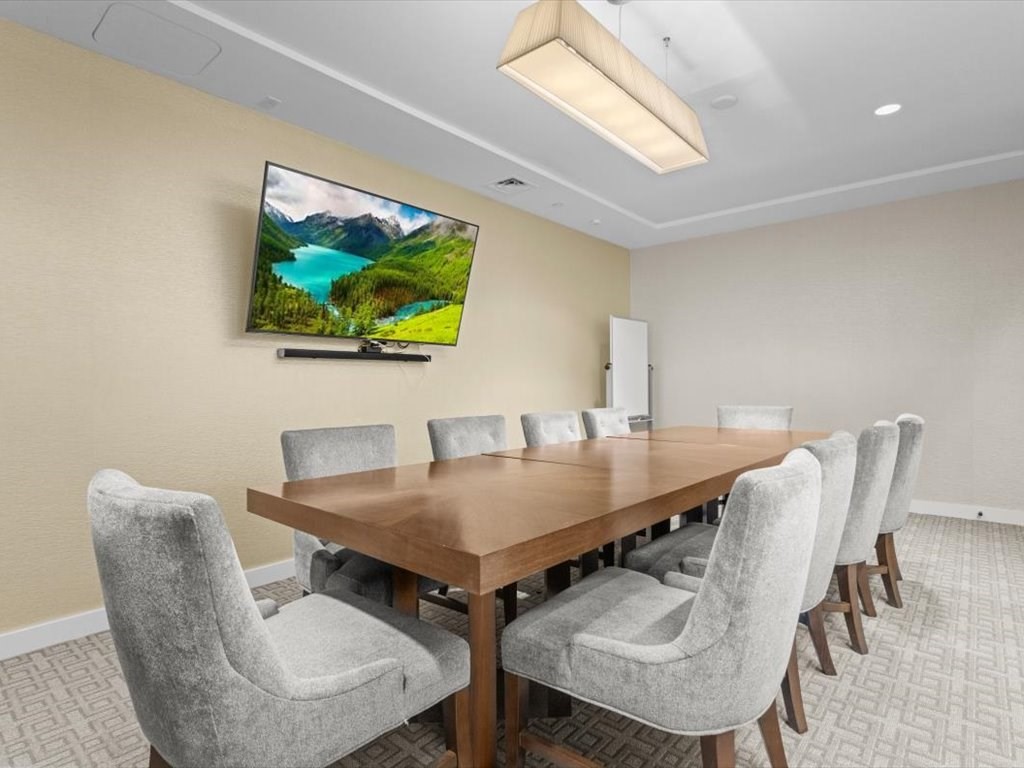 22 Liberty Dr #12G Boston, MA 02210