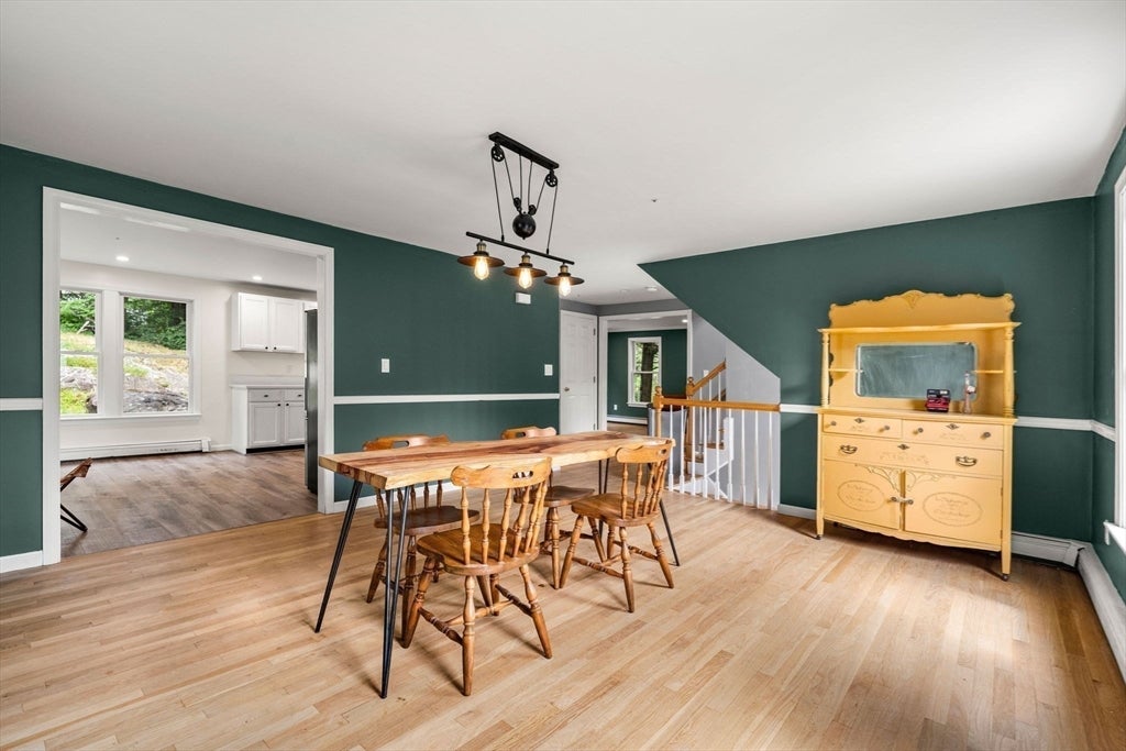 93 Kendrick Rd Wakefield, MA 01880