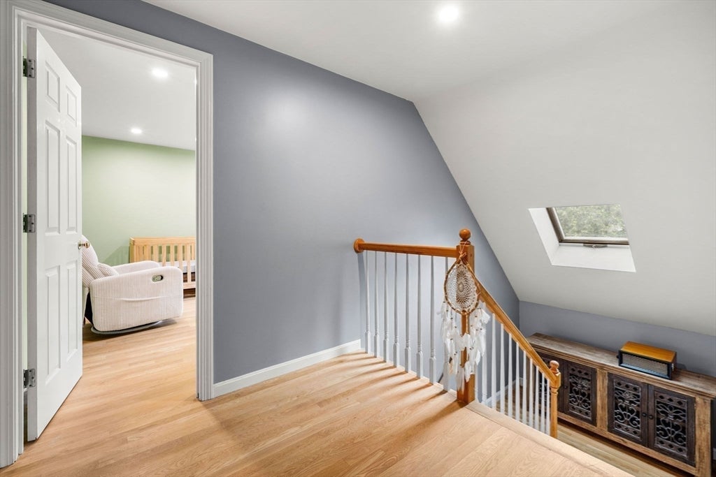 93 Kendrick Rd Wakefield, MA 01880